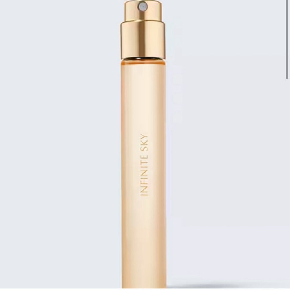 ESTEE LAUDER Infinite Sky .34 oz